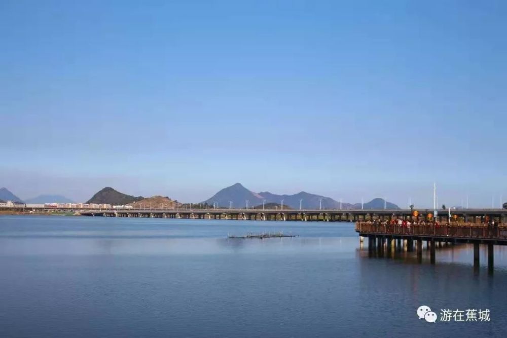 谢宜兴/栖居东湖