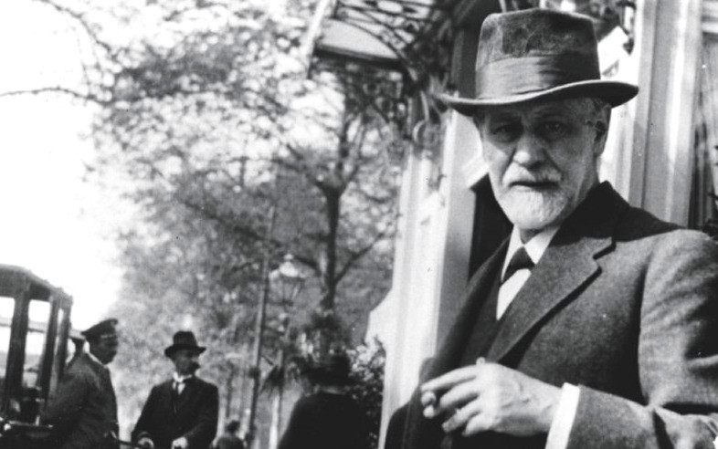 师生关系是父子关系吗?从弑父情结看弗洛伊