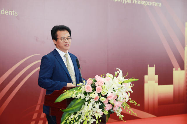 深北莫代理校长唐水源