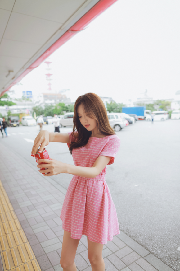 美女金信英:时装美图鉴赏第2002期