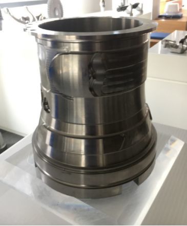 dmg dmu125p 五轴加工中心 主轴:bt50 / 内冷 工件:航空发动机机匣