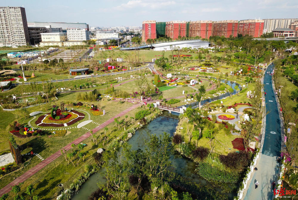 天府芙蓉園說到天府芙蓉園,還有很多