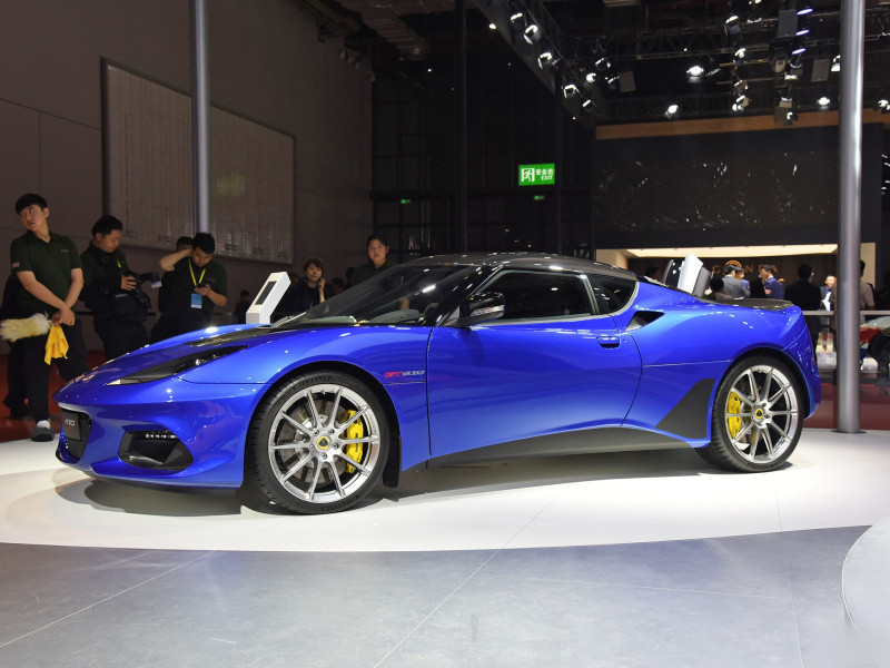 吉利路特斯打出"王炸"!v6榨出422马力,媲美保时捷718