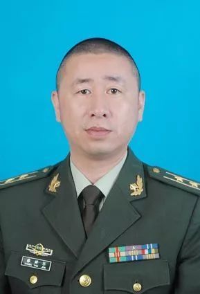 八一特辑丨有一种担当是你的过往照亮前行的方向749期