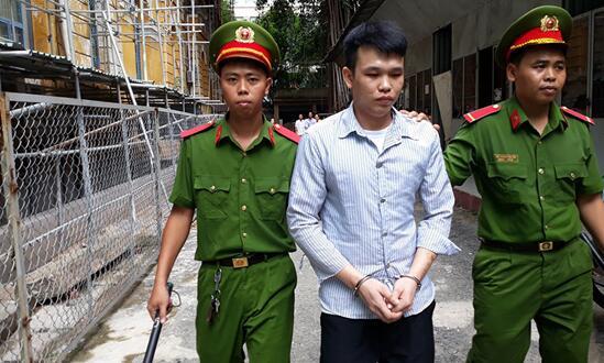 据越南媒体7月31日报道,nguyen van hoai linh今年24岁,来自越南