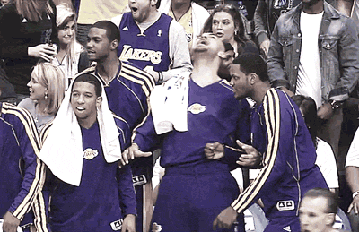 注定了萨克雷不会有什么上场时间2012-13赛季湖人刚刚组好了新f4不过