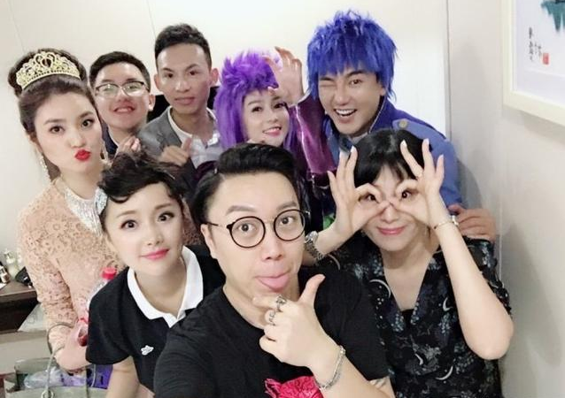 巴啦啦小魔仙十一年后重聚,小蓝还是那么漂亮,却被小月惊艳到了