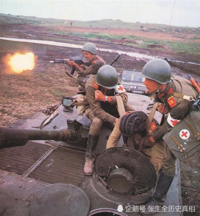 经过8天的鏖战,日军守将堤不夹贵终于答应停火,全部1万多日军缴械投降