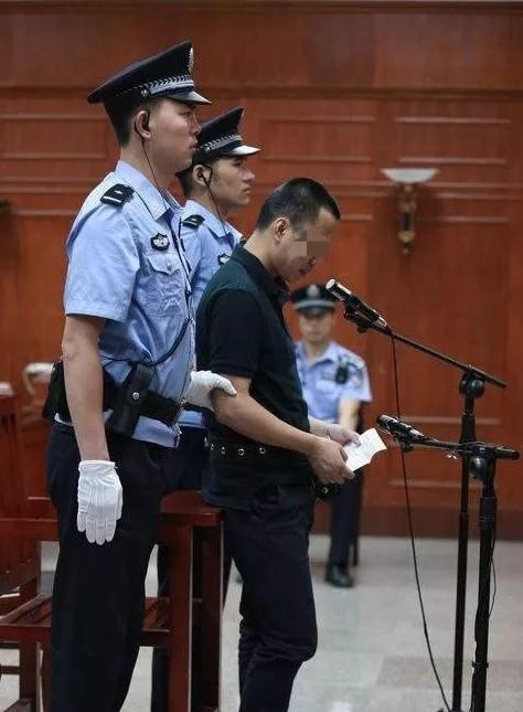 2019年7月3日,自贡市中级人民法院公开审理付白莲骗保弑母一案