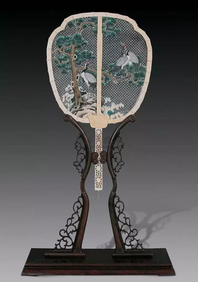 中国古扇,永不过时的东方美!_腾讯新闻