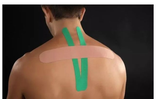 上背部疼痛的原因找到了 可以用6种方法轻松解决 照着做