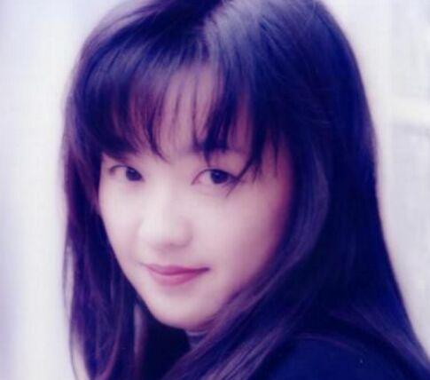 她是80年代天后级歌手 巅峰期留学美国 90年代回归再创佳绩 腾讯网