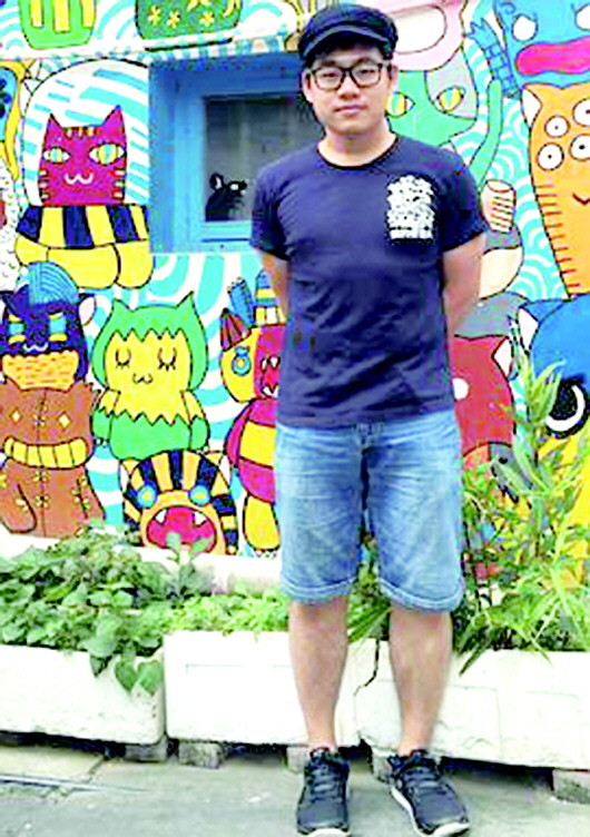 《人生一串》导演之一张岳明陈英杰则告诉记者,烧烤美食题材片单纯凭