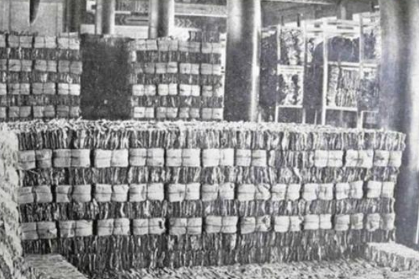 中国最珍贵的东西,被当废纸装了一万麻袋,如今几十亿也买不回来