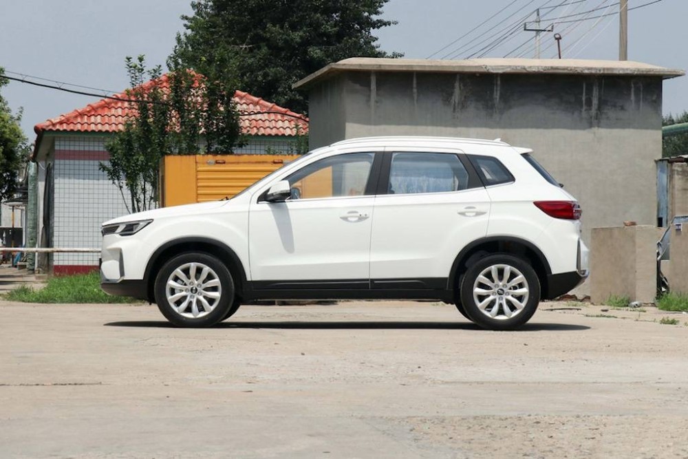 98万元起售!一汽奔腾t33正式上市!