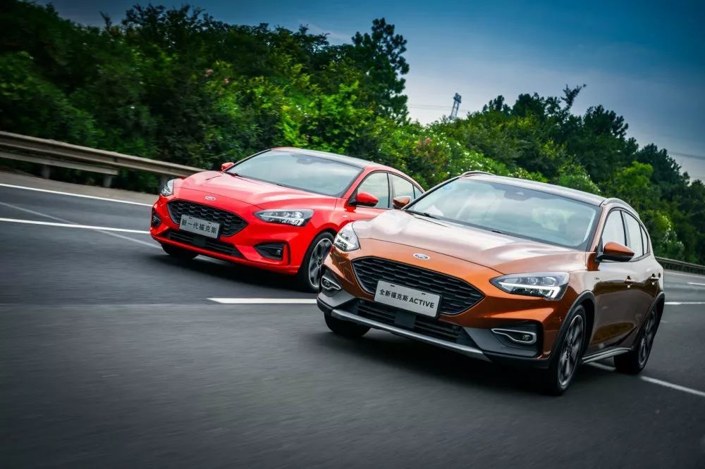 福克斯还是福克斯 只不过是多了一台suv