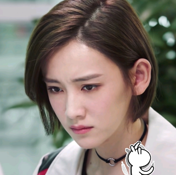 还说《全职高手》唐柔丑吗?看到长发照后,"国民初恋"女神?