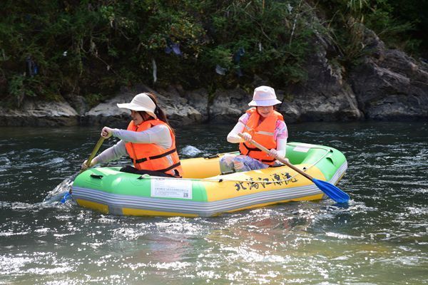 安徽岳西:人间仙境桃花溪,逐波漂流觅清凉