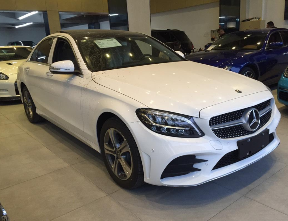 奔驰c260l,运动感豪华车,动力传输优质