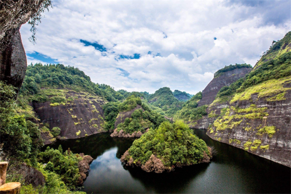 江西避暑好場所修水東滸寨風景區帶你打卡千年古寨