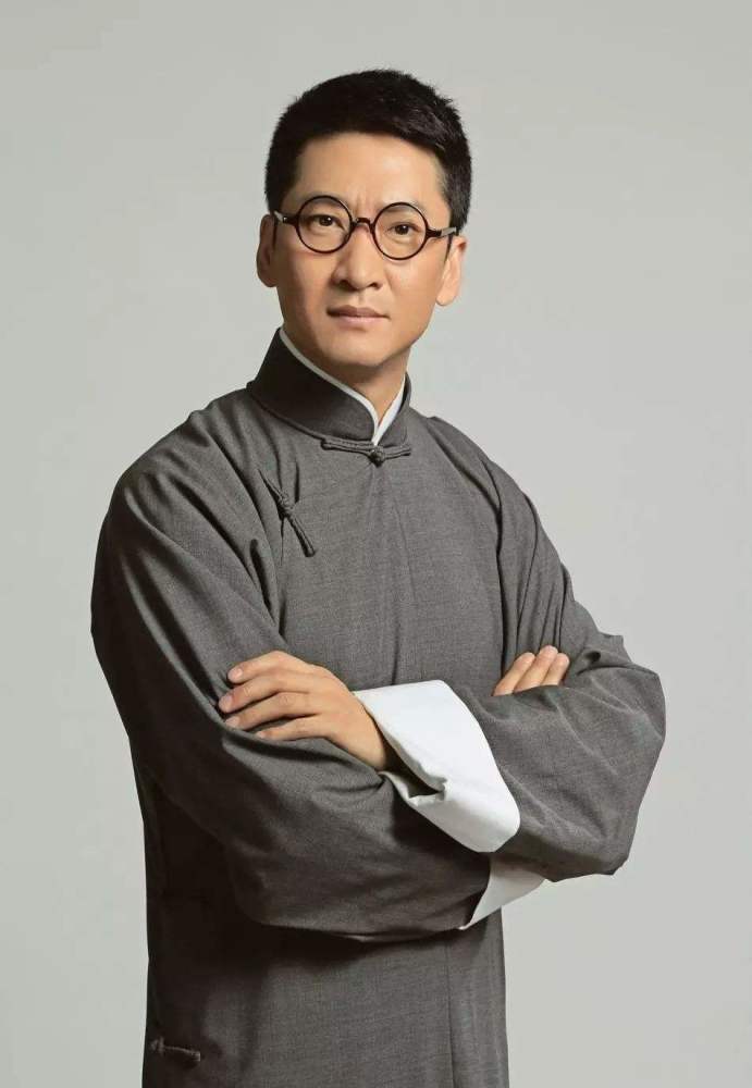 民国时的天才将领,最终为了一个不爱自己的女子,断送了大好前程