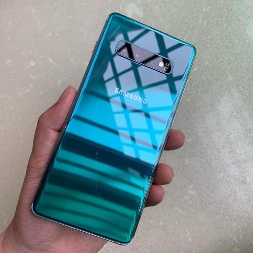 4千多入手三星s10琉璃绿 开箱的瞬间 错怪你了