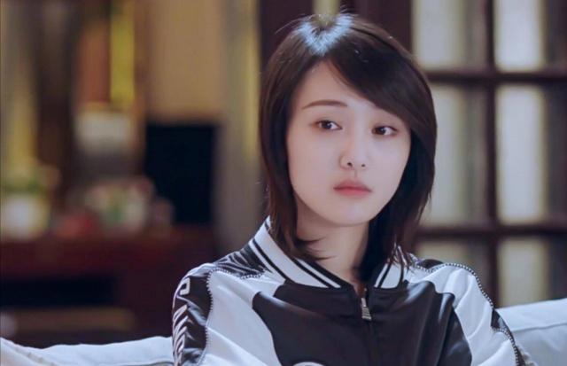 郑爽张恒遭遇感情危机:即使深爱也该谨守底线,否则只会渐行渐远