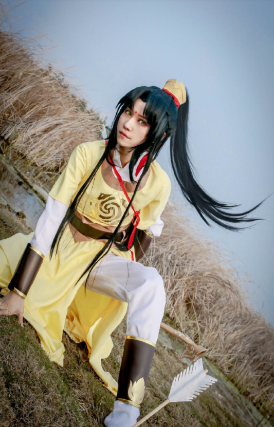 小哥哥cos金凌带火"小白鞋",本以为很假,看到全身照心动了