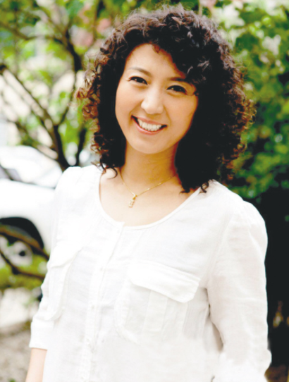 农村励志一姐,与大10岁老公结婚零绯闻,网友:小品女王