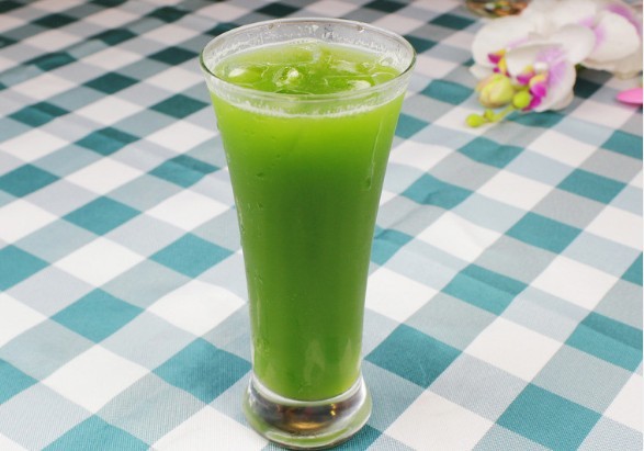 夏天减肥,不论男女,黄瓜配"它",排出黑宿便,瘦出小蛮腰