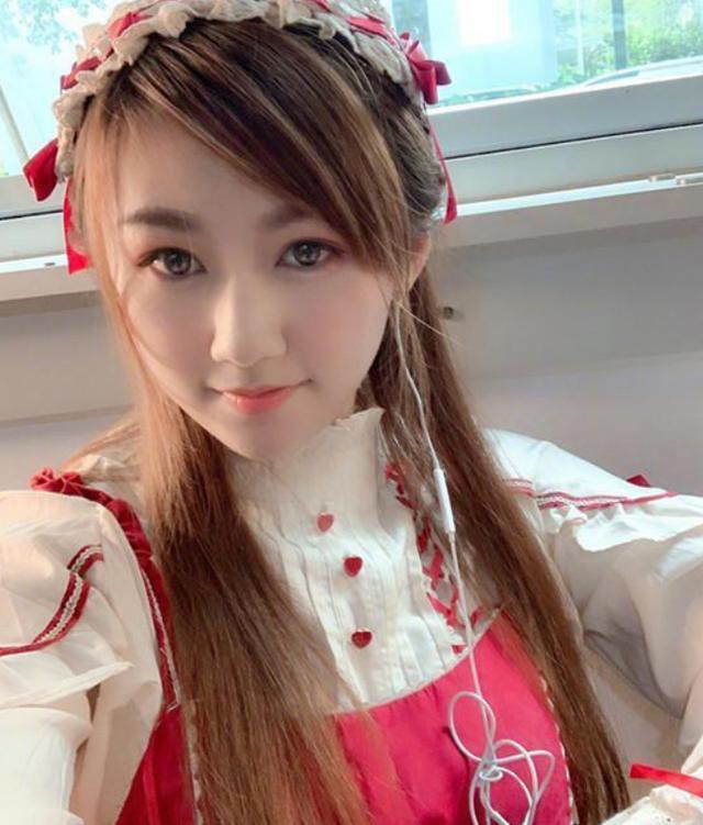 小苍人气流失却能和杨洋同台35岁的她到底靠什么