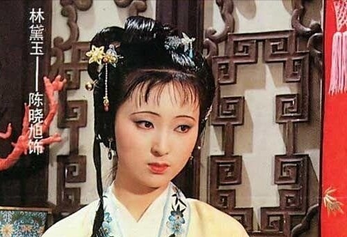 林黛玉|红楼梦：贾母对黛玉极好，她为何还有一年三百六十日风刀霜剑严相逼的感受