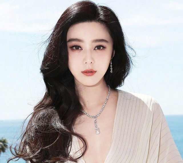 说是低谷然后又说是好事,说实话冰冰确实没有正面去回答之前的涉税