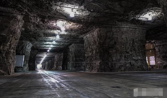 传说中的杜尔塞地下外星基地是真还是假?一位知情人士分析