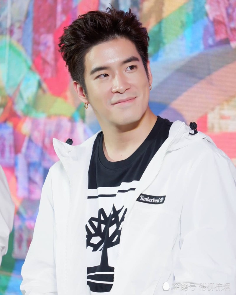 泰星alek:我跟toey还没有准备好结婚,我一直在存彩礼钱