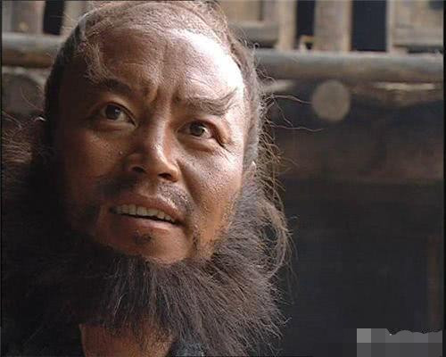 李逵为何不敢在武松面前做出格的事?说出来你