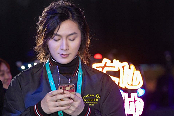 继pdd后张大仙也被央视点名看到内容粉丝沸腾了
