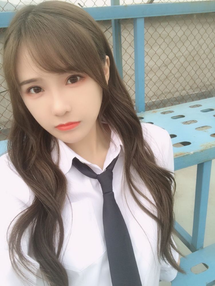 bej48 top2 苏杉杉专访|眼藏星光的宠粉大魔王!