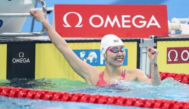 中国泳军豪夺5金 第一美女破纪录夺冠 亚洲蛙王连夺2枚金牌