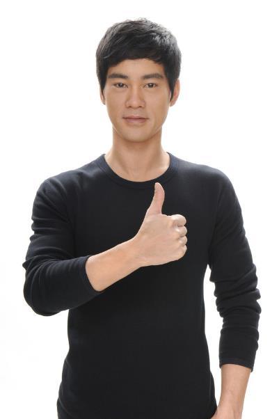 出生于广东的男明星,除了陈小春,向华强,你还知道谁?