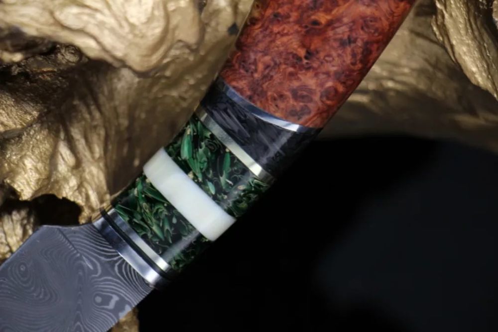 刀剑|特立独行？一把造型独特的精品短刀，刀身花纹太惊艳