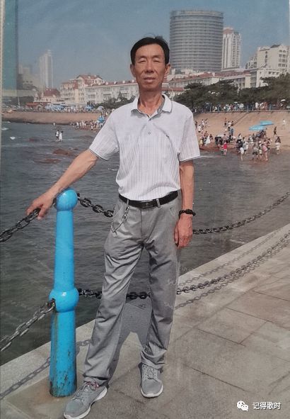 杨宏保,山西省宁武县新兴街人,1965年出生,就职于宁武县税务局,业余