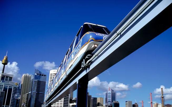 不得了轻轨飞跃洞庭湖岳阳市这次要干啥