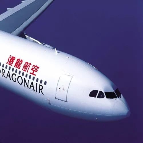 国泰航空简单抛出两条变脸措施就够了