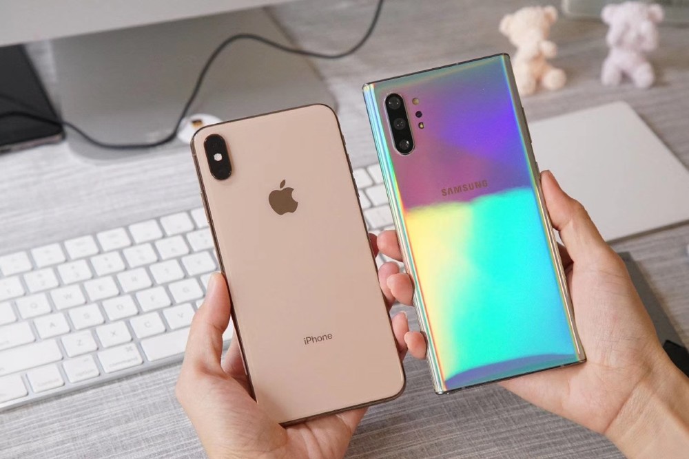 iphonexs的下巴终于被三星反超代价是没有耳机孔