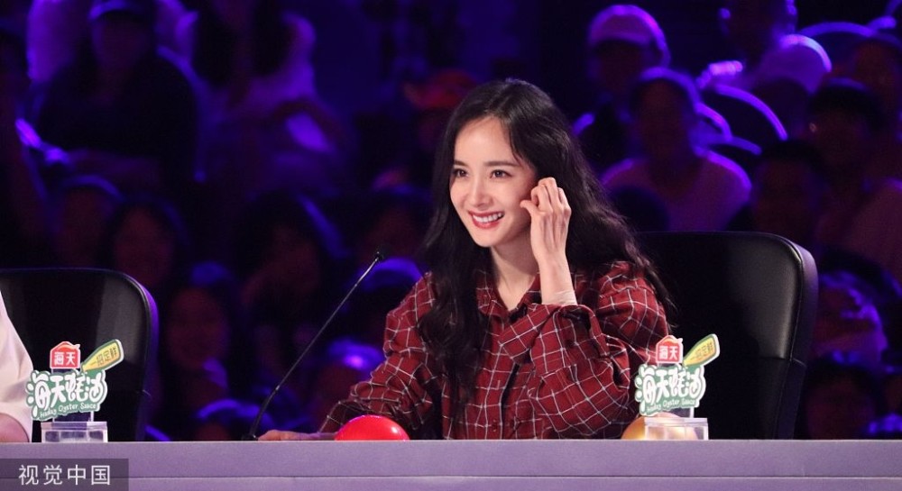 娱评:中国达人秀第六季二舅沈腾美女杨幂带你一起实现梦想创奇迹