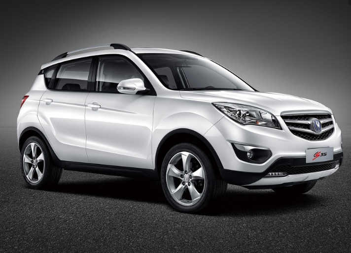 起步125马力油耗6.1l,仅售5.89万,真的实在