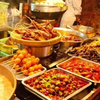 做小吃生意挺赚钱,大爷每天收入800,这不