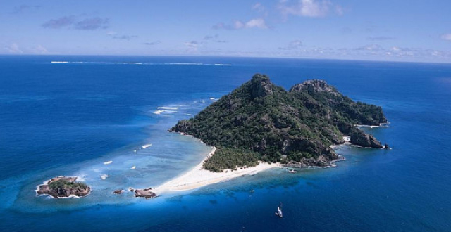 婚后的林心如都是素颜出镜,这一次她竟化妆了,美如当年的夏紫薇