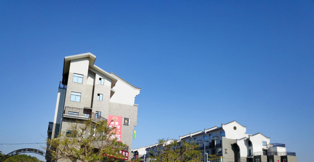 航拍隆安县那城实景 只有一条街 却号称是隆安的万象城